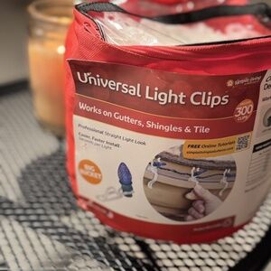 Simple Living Universal Light Clips Gutters Shingles Tile 300 Count NIB